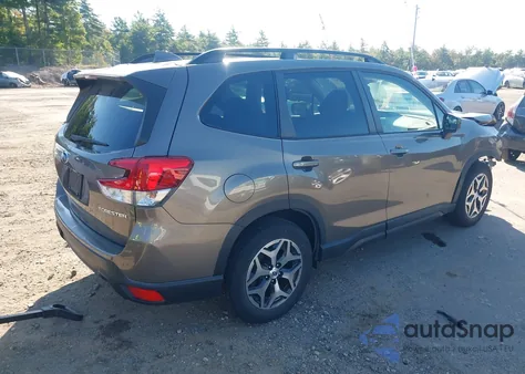 2019 Subaru Forester Premium z USA, uszkodzony, nr VIN JF2SKAEC7KH421697